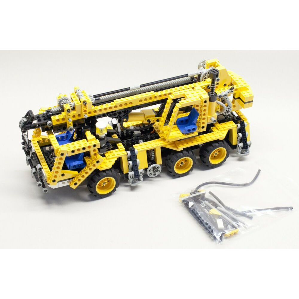 LEGO® 8460 Technic Crane Truck – Darus teherautó - 2