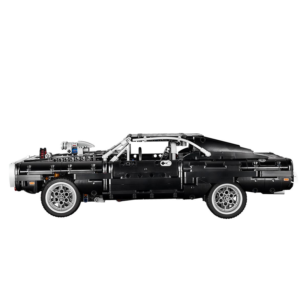 LEGO® 42111 Technic Dom's Dodge Charger - 5