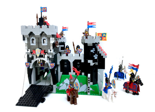 LEGO® 6086 Black Knights Castle - 2