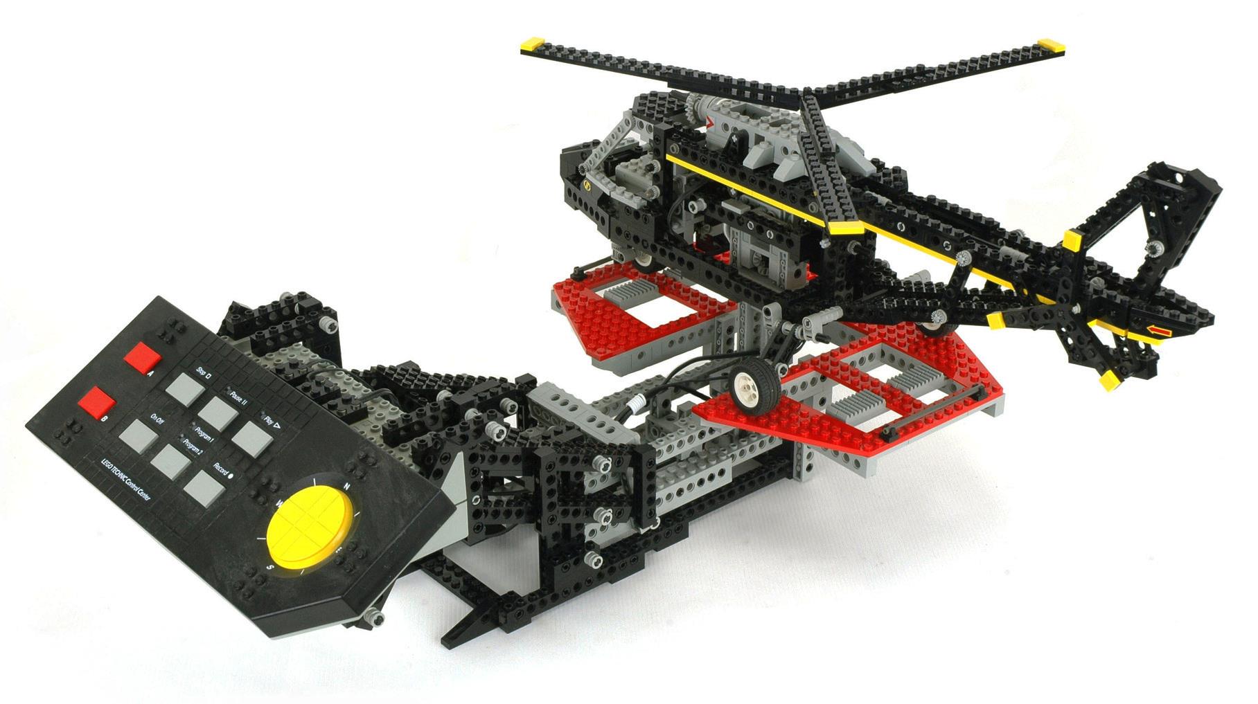LEGO® 8485 Technic Control Center II – Vezérlőközpont II - 2