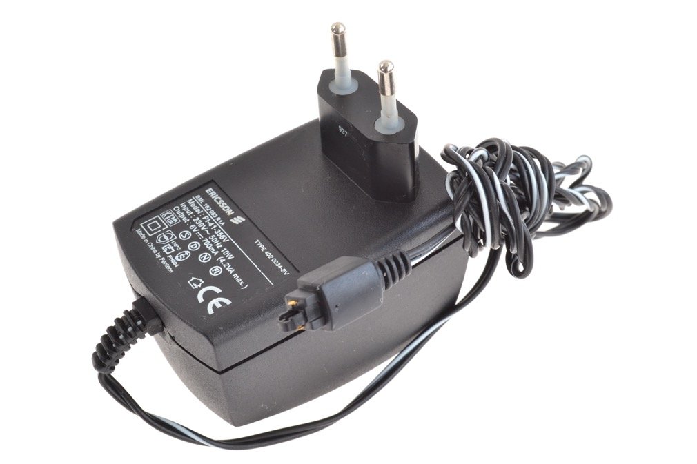 Ericsson 402 0034 BV PI-41-356V Hálózati töltő - 2