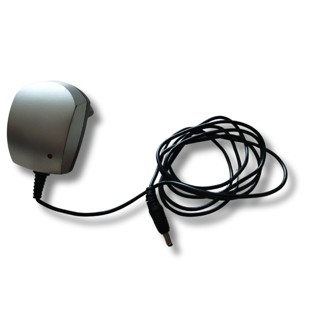 Travel Charger Hálózati töltő 100-250V - 4