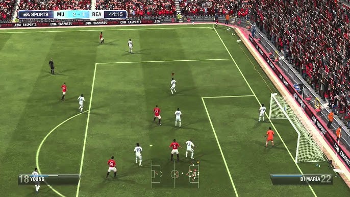FIFA 13 - PS3 - 4