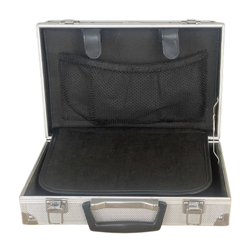 Intec Aluminum Carrying Case  - alumínium hordtáska Nintendo Game Boy Advance konzolhoz - ezüst - 4