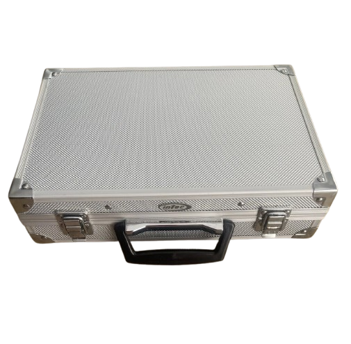 Intec Aluminum Carrying Case  - alumínium hordtáska Nintendo Game Boy Advance konzolhoz - ezüst - 3